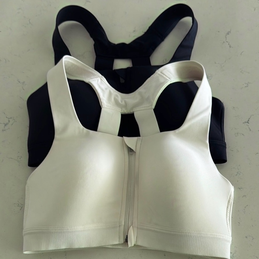 all in motion White Front-Zip High-Support Sports Bra (with Black Layer)